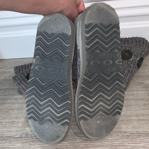 UGG Boots - Picture 5 of 7